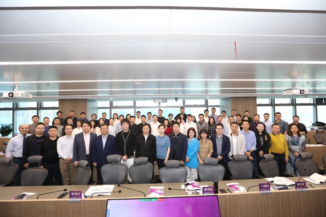 今晚香港最準(zhǔn)一肖預(yù)測(cè)——揭秘獨(dú)家精準(zhǔn)生肖運(yùn)勢(shì)，獨(dú)家揭秘，香港今晚最精準(zhǔn)生肖預(yù)測(cè)運(yùn)勢(shì)揭曉