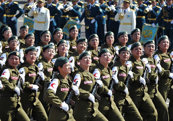 盤(pán)點(diǎn)世界各國(guó)閱兵，壯麗場(chǎng)面與軍事力量展示，全球閱兵盛況盤(pán)點(diǎn)，壯麗場(chǎng)面與軍事力量的展示