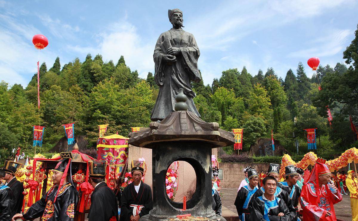 一統(tǒng)江山劉伯溫與生肖傳奇，劉伯溫一統(tǒng)江山與生肖傳奇故事