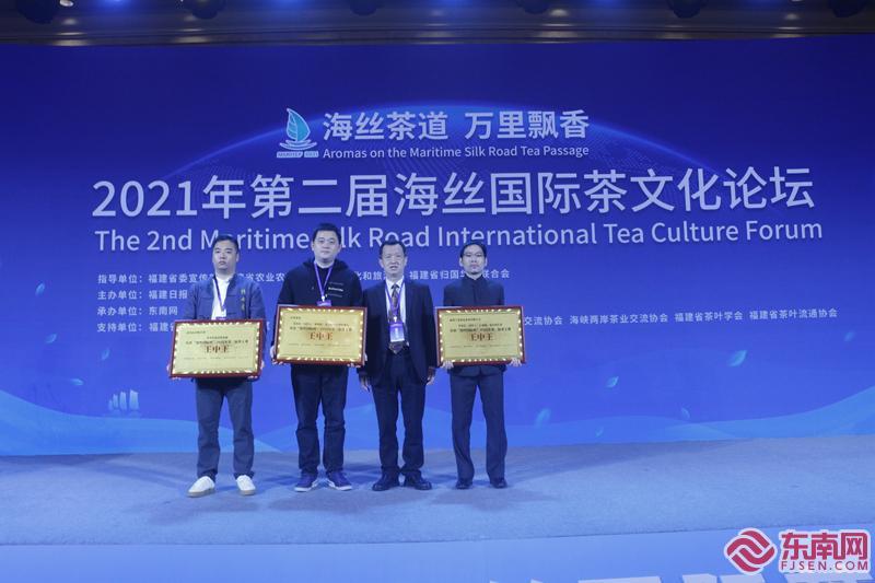 王中王一肖，聚焦中特論壇的熱門(mén)話題與深度探討，王中王一肖深度聚焦中特論壇熱門(mén)話題探討