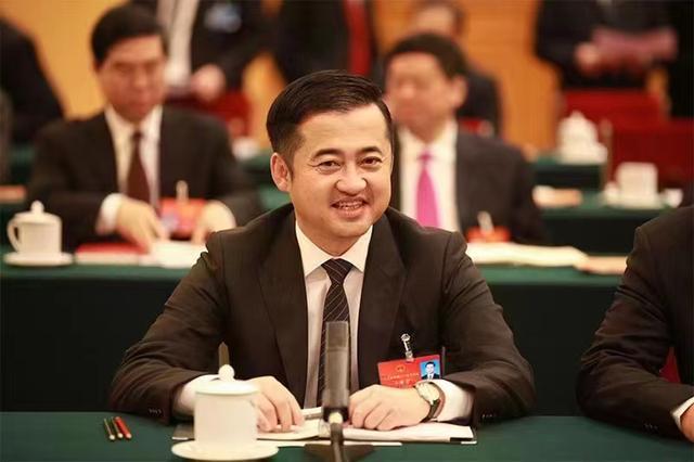 三肖王中王選一肖，揭秘生肖運(yùn)勢(shì)與個(gè)性魅力，揭秘生肖運(yùn)勢(shì)與個(gè)性魅力，三肖王中王選一肖解析