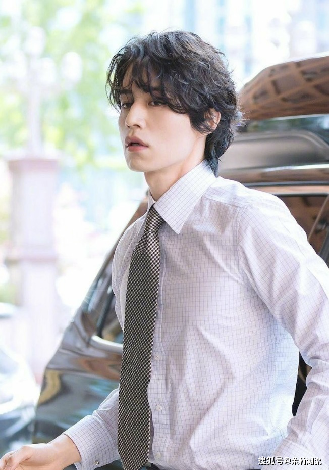 李東旭個人資料，深度解析，李東旭個人資料深度解析，揭秘他的故事與成就