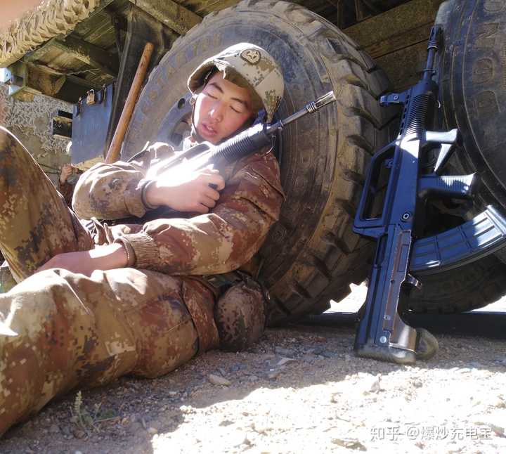 當(dāng)兵體力差會(huì)被退回來嗎？解析新兵體能訓(xùn)練與適應(yīng)過程，新兵體能訓(xùn)練與適應(yīng)過程解析，體力差會(huì)被退回嗎？