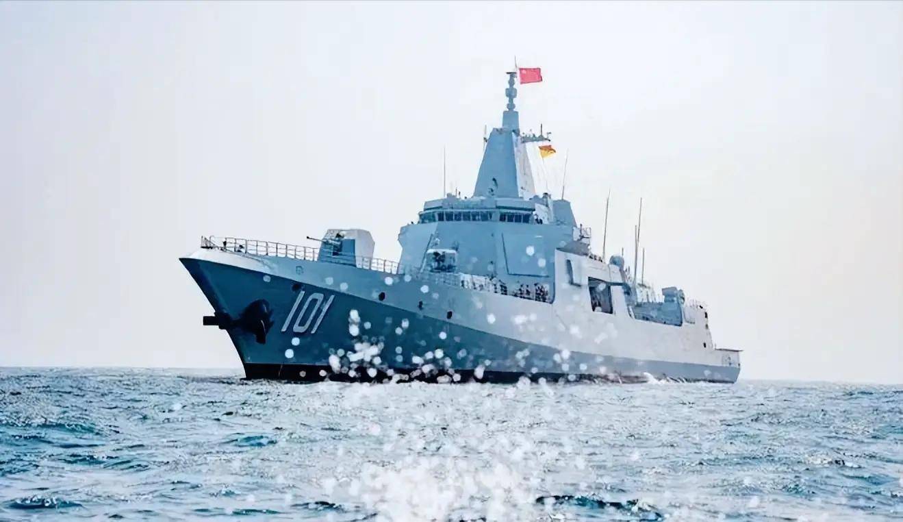 豪華巨艦，深入了解055巡洋艦，豪華巨艦揭秘，深入了解中國(guó)海軍新一代戰(zhàn)艦——055巡洋艦