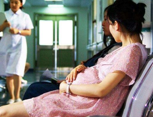 懷孕一個月小腹圖片及相關知識解析，懷孕一個月，小腹狀態(tài)解析與相關知識科普