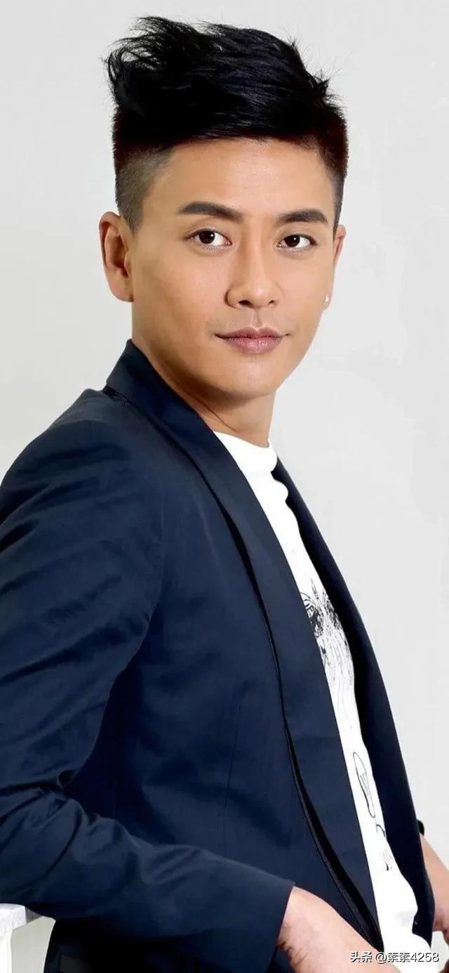 香港內(nèi)部最精準(zhǔn)免費資料，探索與揭秘，香港內(nèi)部精準(zhǔn)資料大揭秘，探索免費信息的奧秘